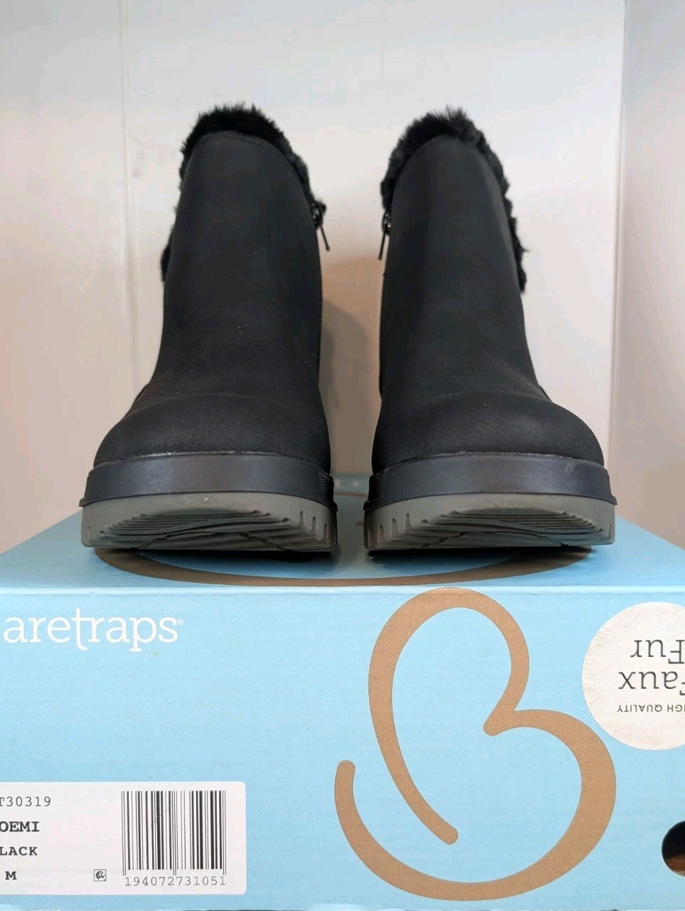 Baretraps Women\'s Boots Noemi Cold Weather Resistant Booties Comfort Soft Size 9