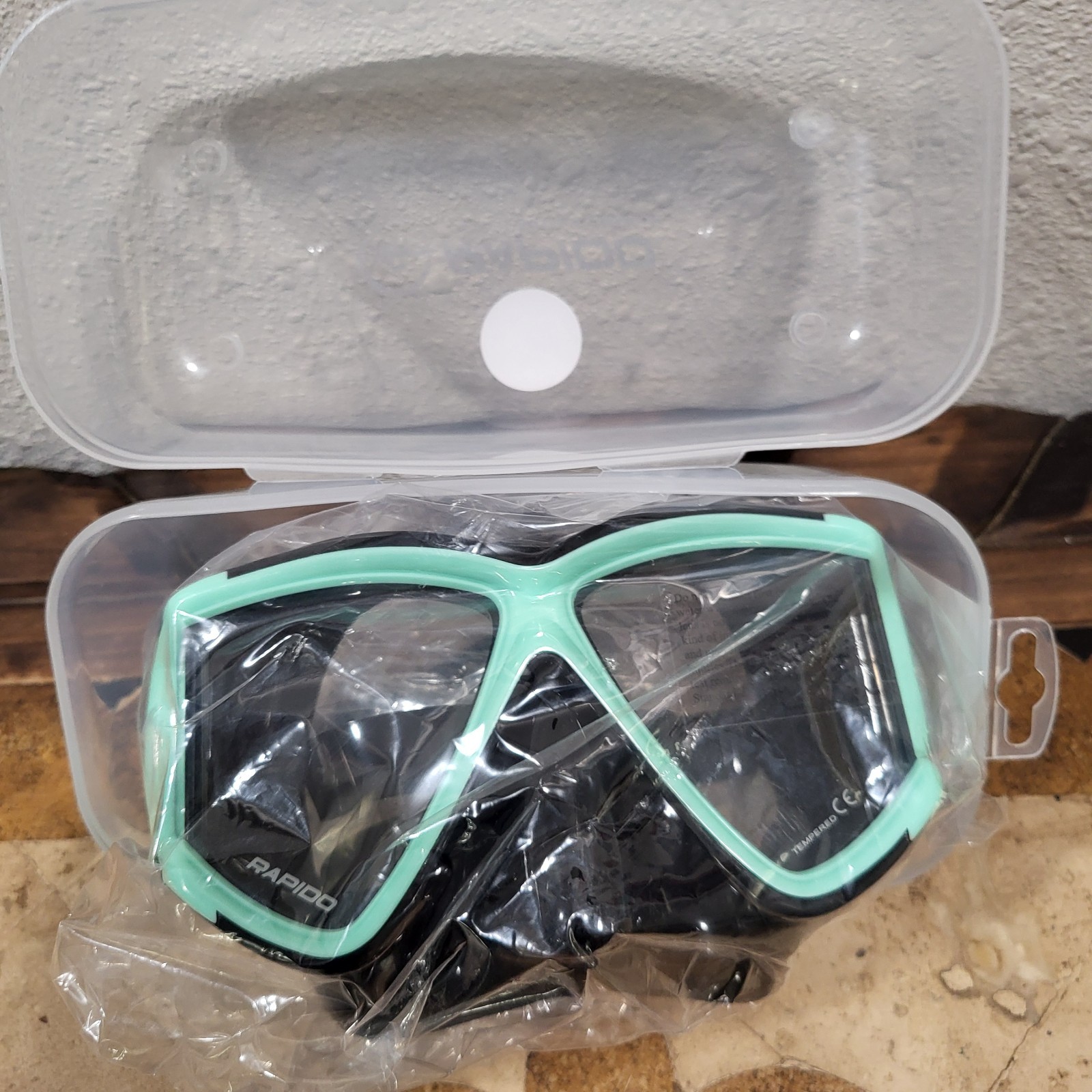 Rapido Panoramic View Four Lens Mask New in Case