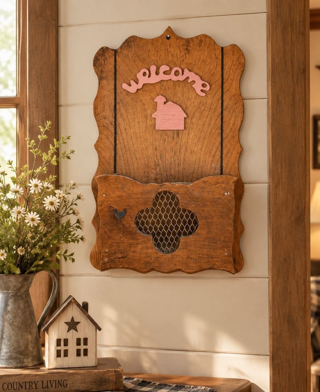 Vintage Welcome Wooden Wall Pocket Hanging Primitive Country Letter Key Trinket Vintage Welcome Wooden Wall Pocket Hanging Primitive Country Letter Key Trinket