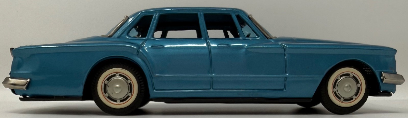 Vintage 1961 Plymouth Valiant 4-Door Sedan Tin Toy Car Made in Japan
