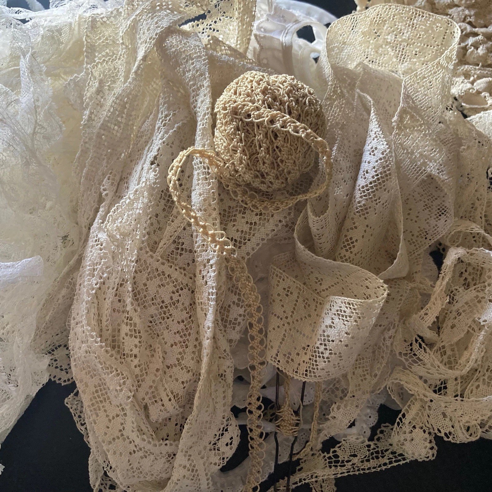 Lace Lot~Hairpin Crochet & Various Sizes Length Patterns VTG/Antique Trims Lace Lot~Hairpin Crochet & Various Sizes Length Patterns VTG/Antique Trims