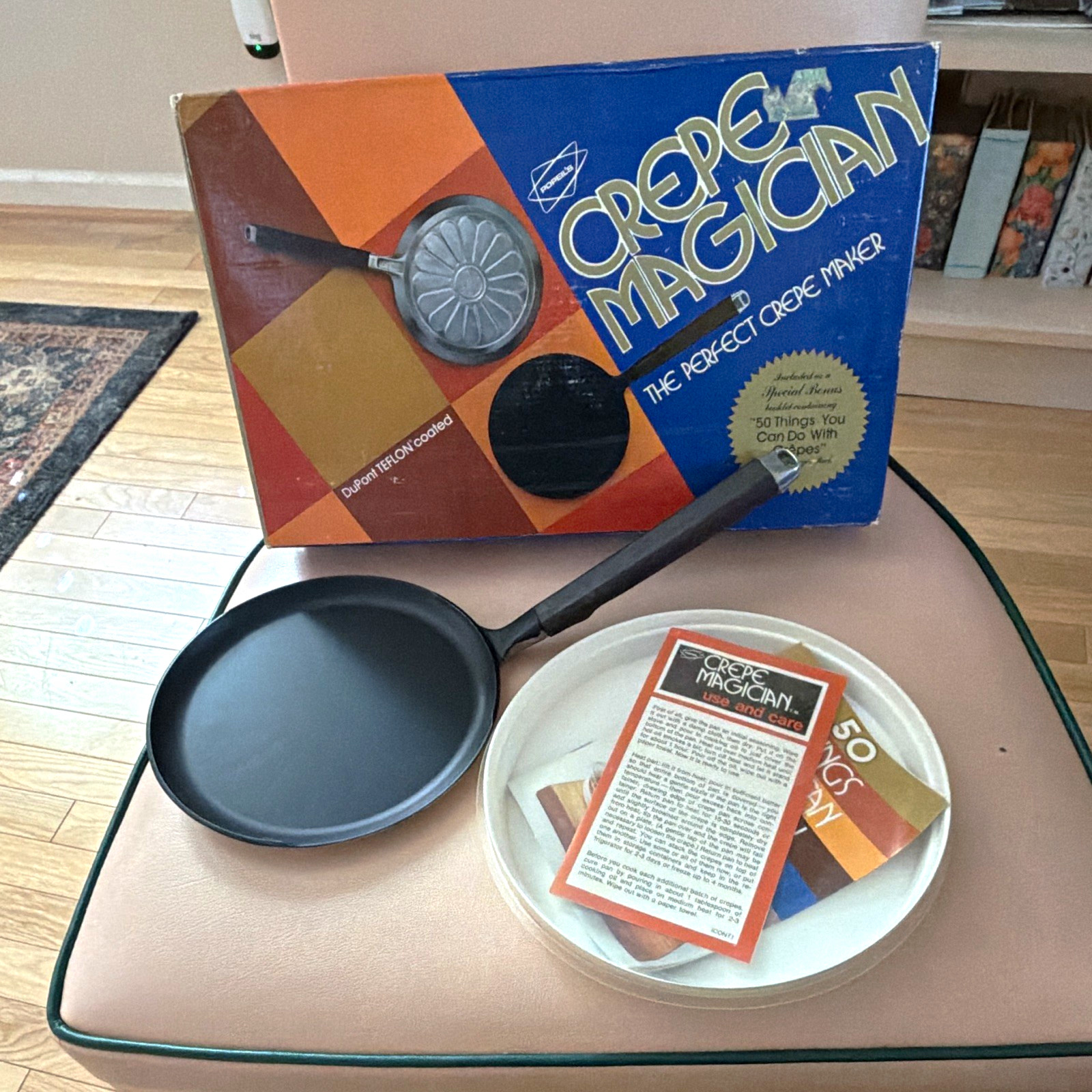 Crepe Magician Nonstick 8in Crepe Pan Set w/ Manual & Recipe Book Popeil Vintage