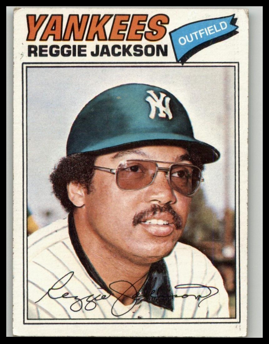 1977 Topps #10 Reggie Jackson 1977 Topps #10 Reggie Jackson