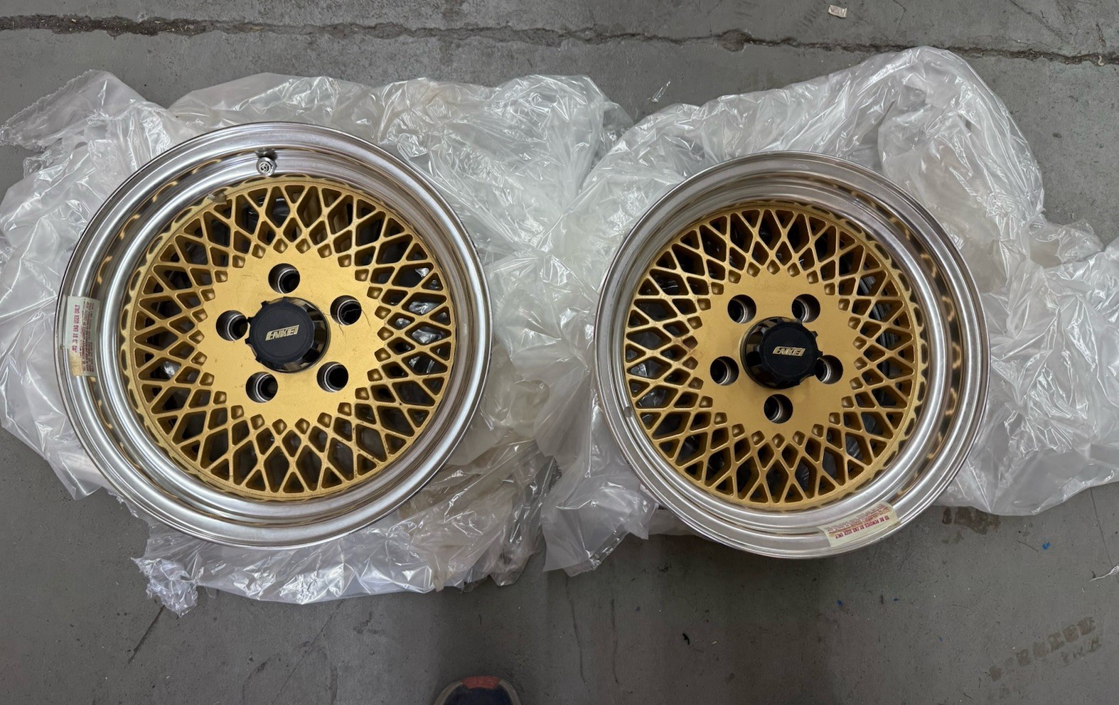 Vtg 2 Enkei 15x8 AUTHENTIC GOLD MESH WHEELS Japan Vtg 2 Enkei 15x8 AUTHENTIC GOLD MESH WHEELS Japan