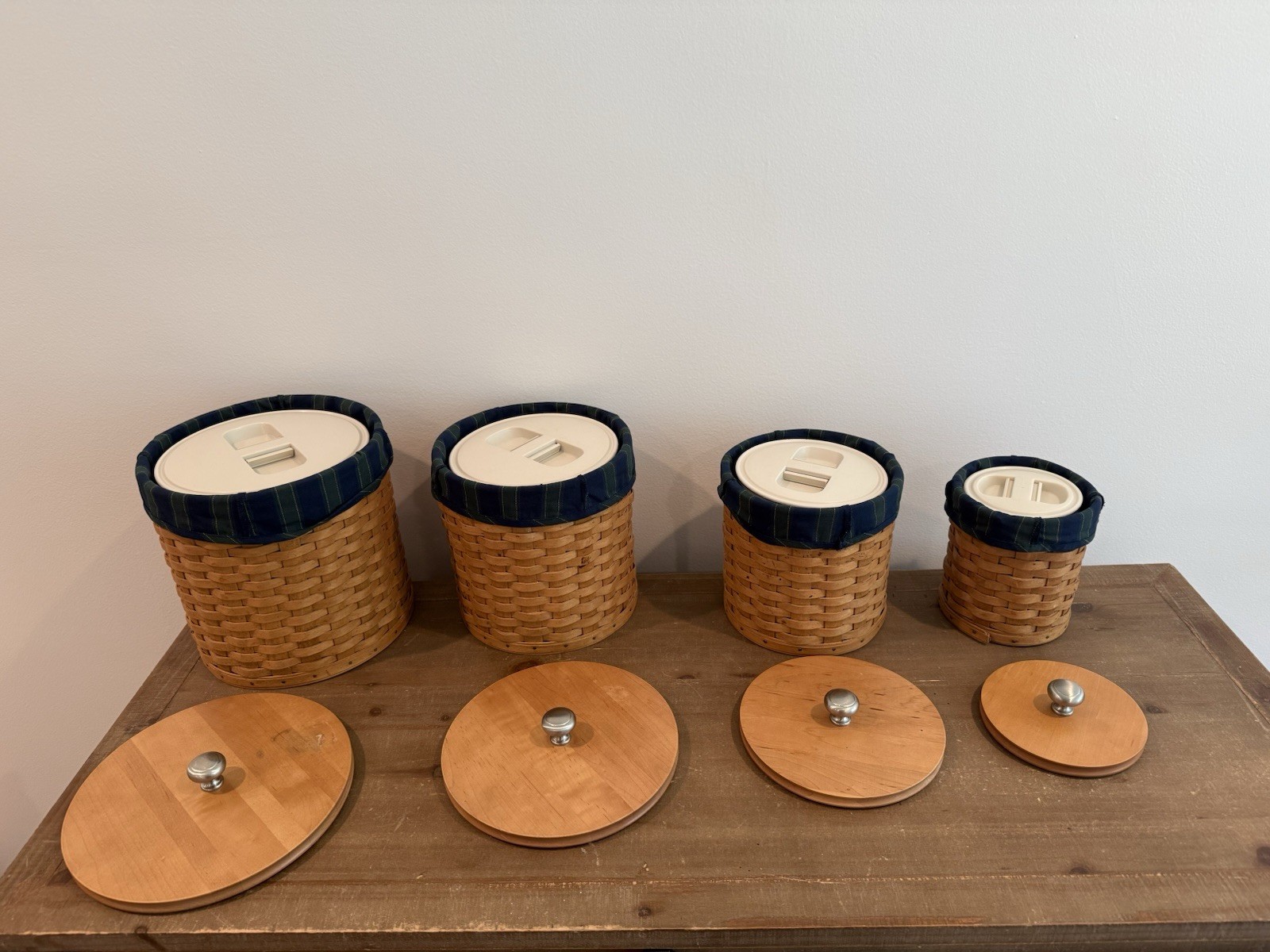 Longaberger 16 Piece Round Canister Set W/Lids and Sealed Containers W/ Liners