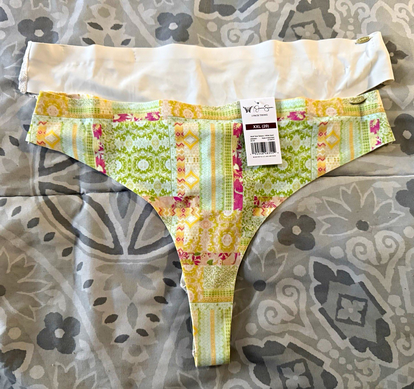 Jessica Simpson 2 Pack Women’s Thong/String Panties 2XL Floral Lace Stretch NWT