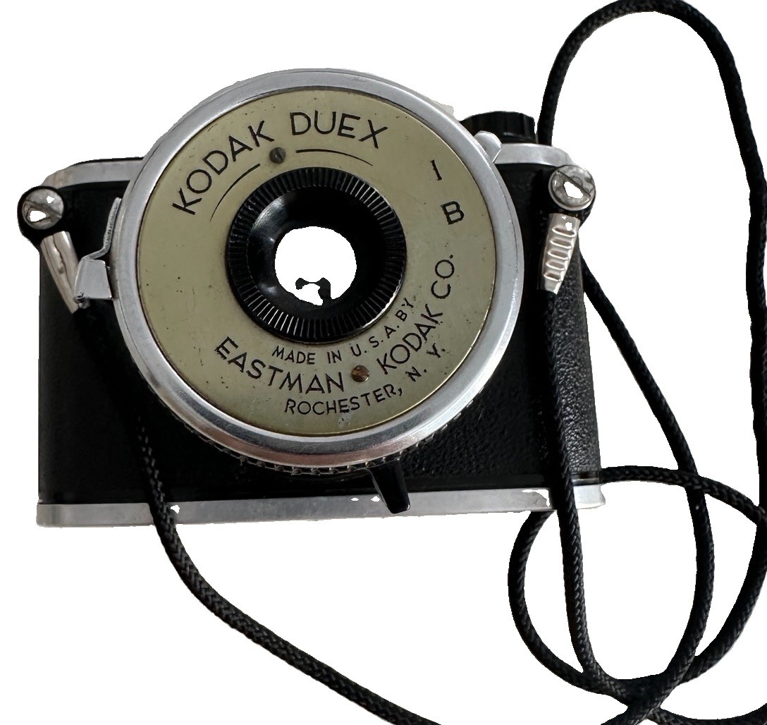 Vintage Kodak Duex 620 Roll Film Camera 1940s Art Deco w/ Strap - EXCELLENT