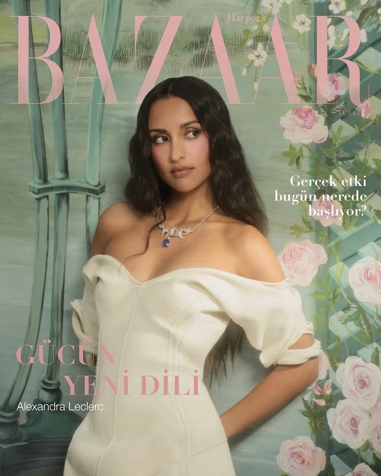 Harper\'s Bazaar Turkey April 2026 Alexandra Leclerc / Worldwide Tracked Shipping