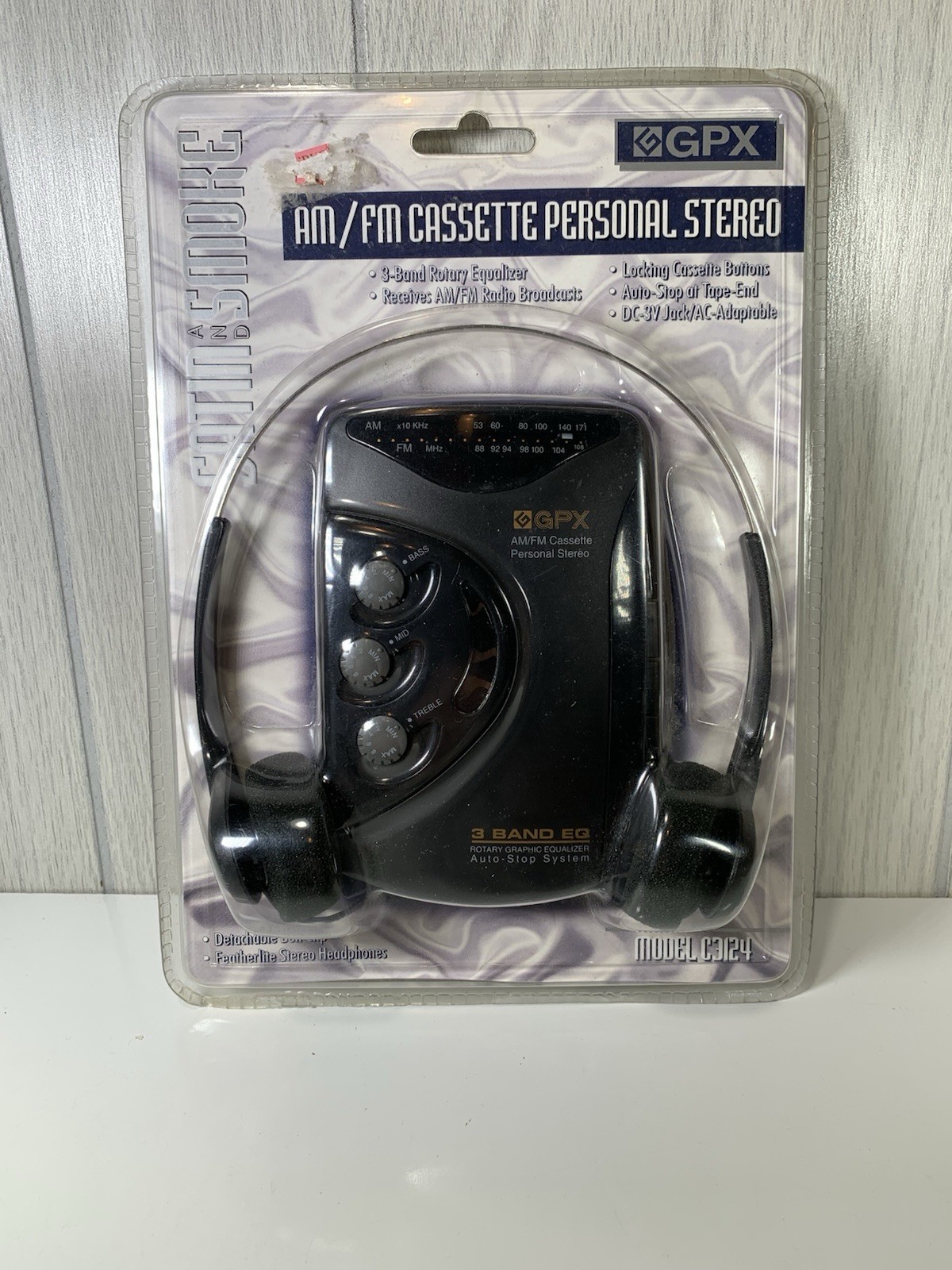 Vintage GPX AM/FM Cassette Player Personal Stereo C3124 w Headphones New Sealed Vintage GPX AM/FM Cassette Player Personal Stereo C3124 w Headphones New Sealed