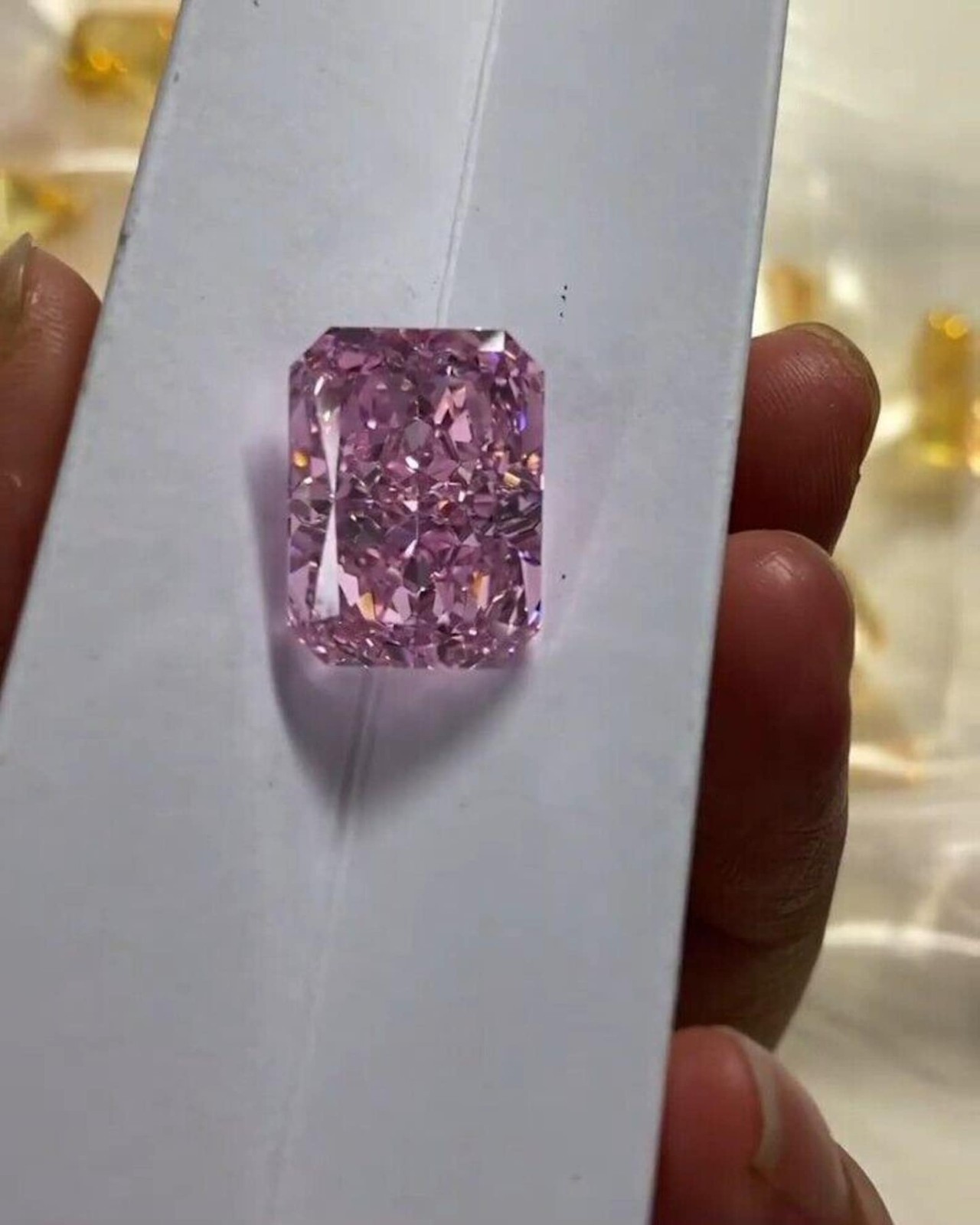 Diamond 4 Ct Investment Natural Radiant Cut Vivid Fancy Pink Diamond Certified