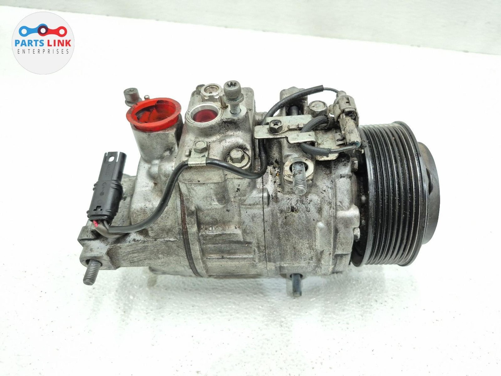 2015-2018 BMW M3 F80 3.0L HAVC AC A/C AIR CONDITIONING COMPRESSOR OEM