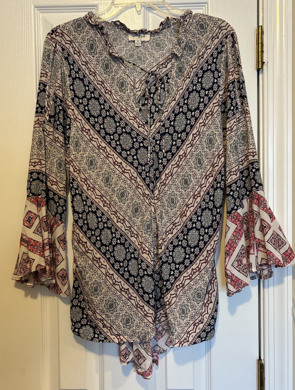 UMGEE Boho Floral, Dainty Vee Prints Shirt Dress Long Bell Sleeves