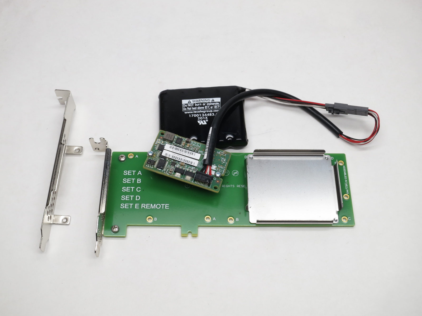 LSI00418 LSI/AVAGO CASHEVAULT KIT FOR 9380 9361 9380 RAID CARDS  BOTH BRACKETS