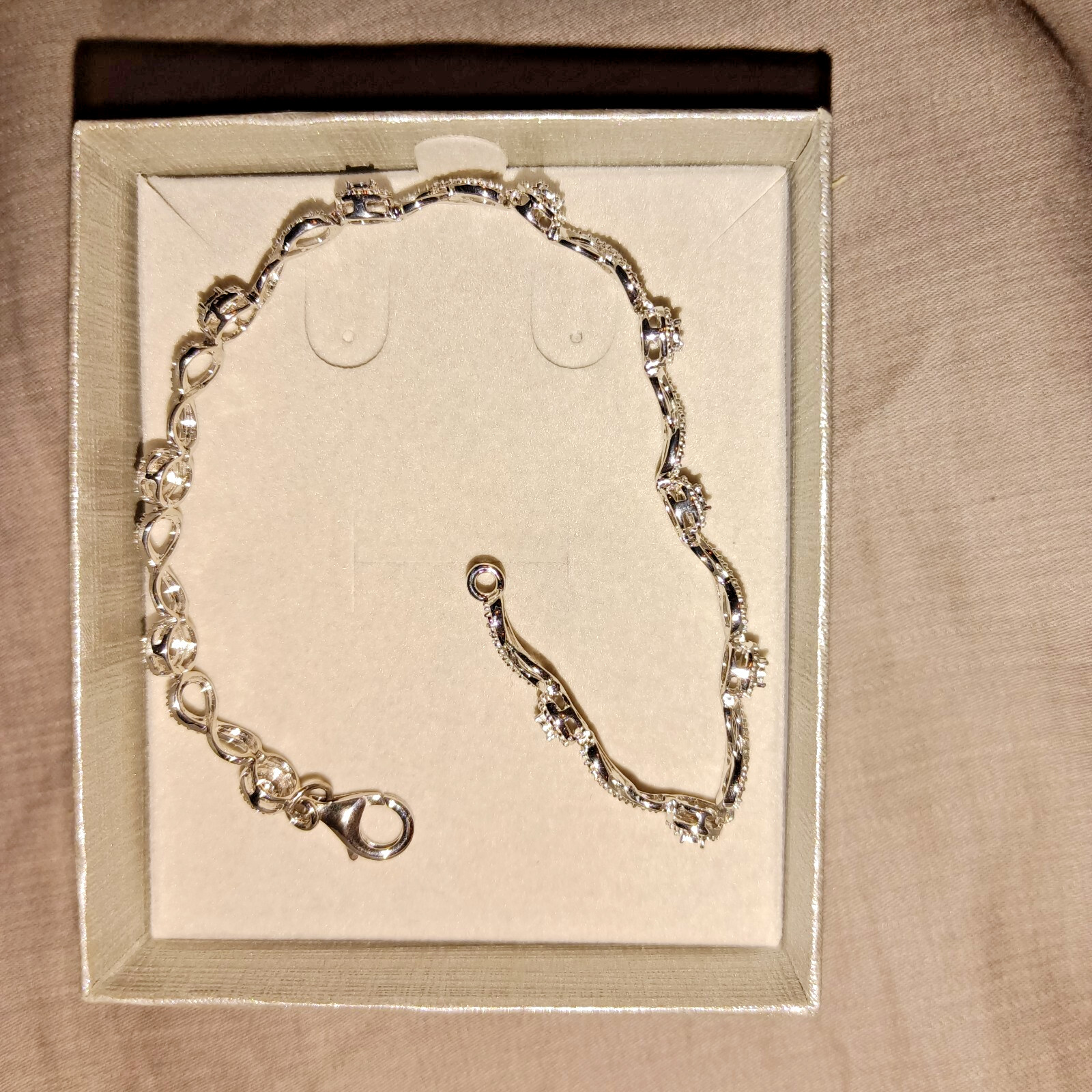 Zales Sterling Silver Bracelet 7 Inches New in Box