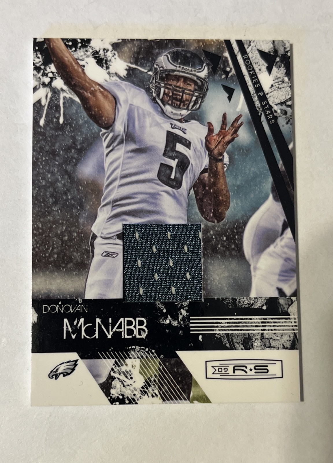 2009 Donruss Rookies & Stars - Elements Donovan McNabb #106 Materials /299 (MEM) 2009 Donruss Rookies & Stars - Elements Donovan McNabb #106 Materials /299 (MEM)