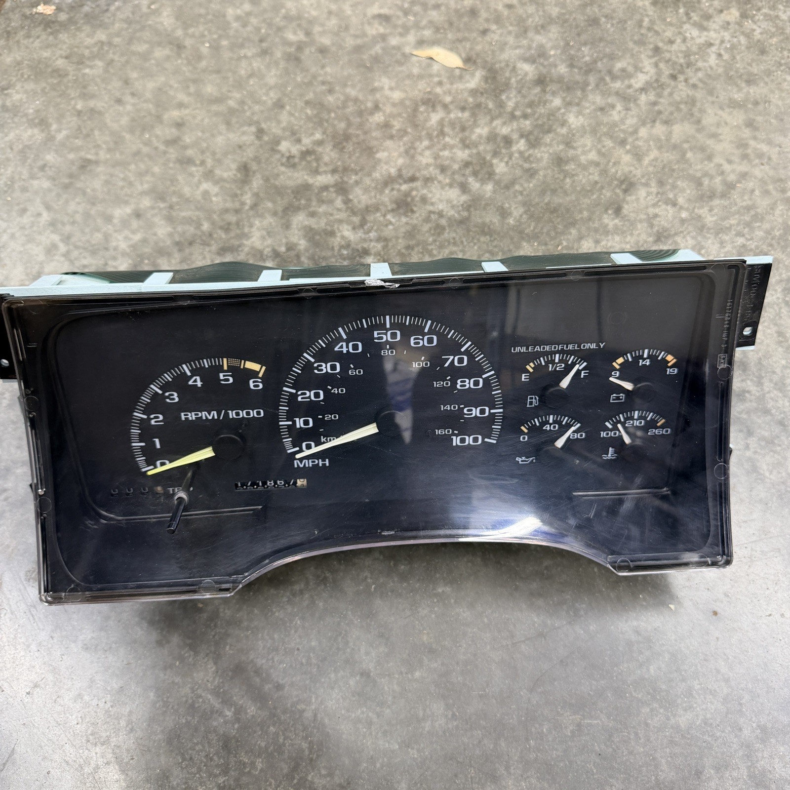 1995-1999 Silverado/Sierra/Yukon/Tahoe Speedometer Instrument Cluster 171xxx mi 1995-1999 Silverado/Sierra/Yukon/Tahoe Speedometer Instrument Cluster 171xxx mi