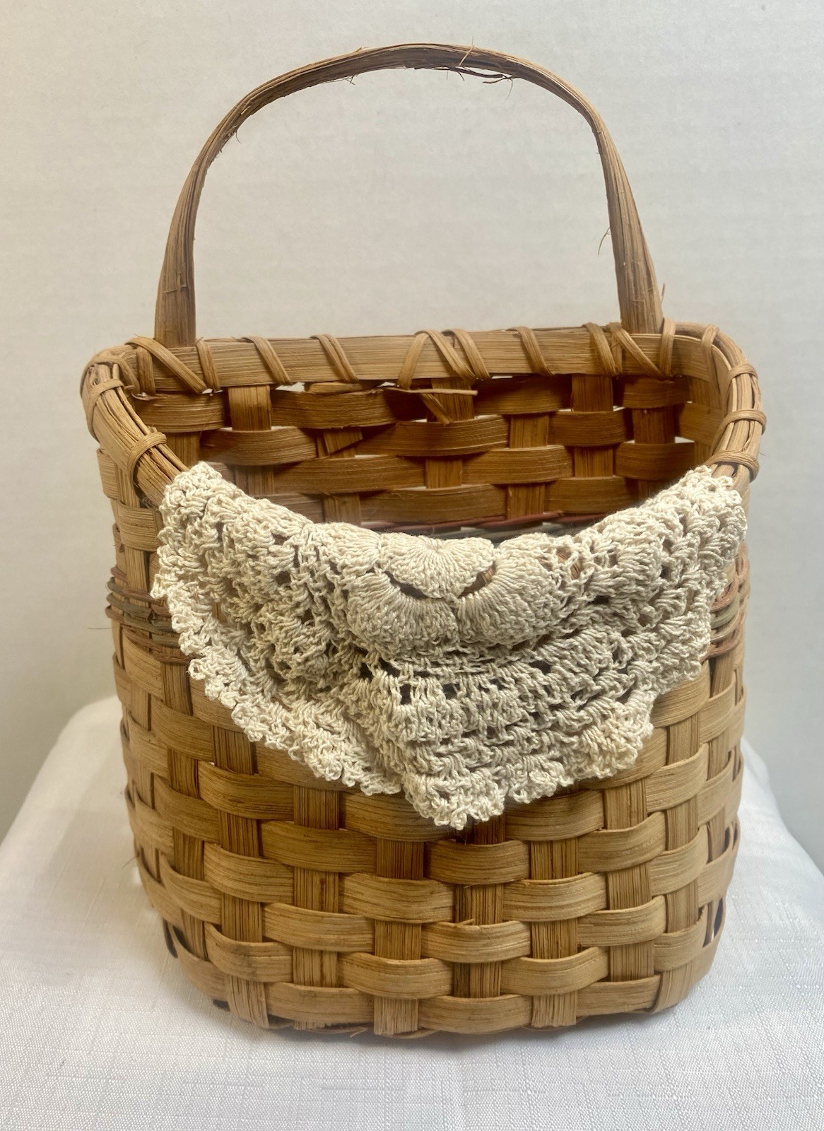 Vintage Wicker Wall Basket Hanging Pocket w Doily Cottagecore Decor Country 10” Vintage Wicker Wall Basket Hanging Pocket w Doily Cottagecore Decor Country 10”