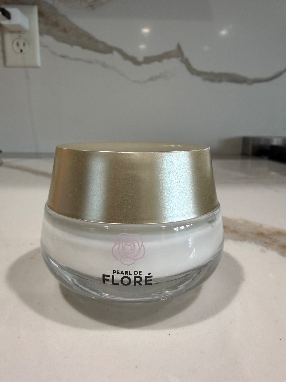 Pearl de Flore Le Rose Daily Defense Cream, New- 1.76oz/50g