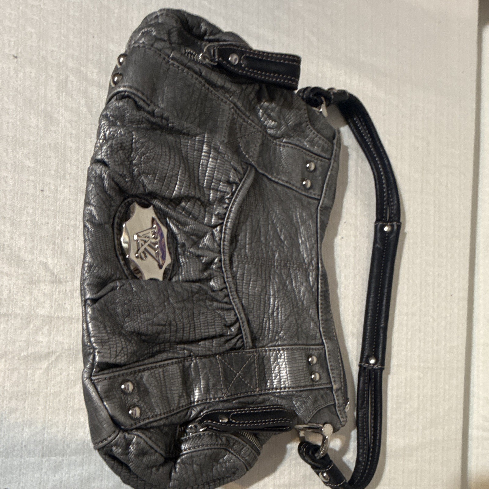 Kathy Van Zeeland Women\'s Large Over Shoulder Vintage Bag Y2K