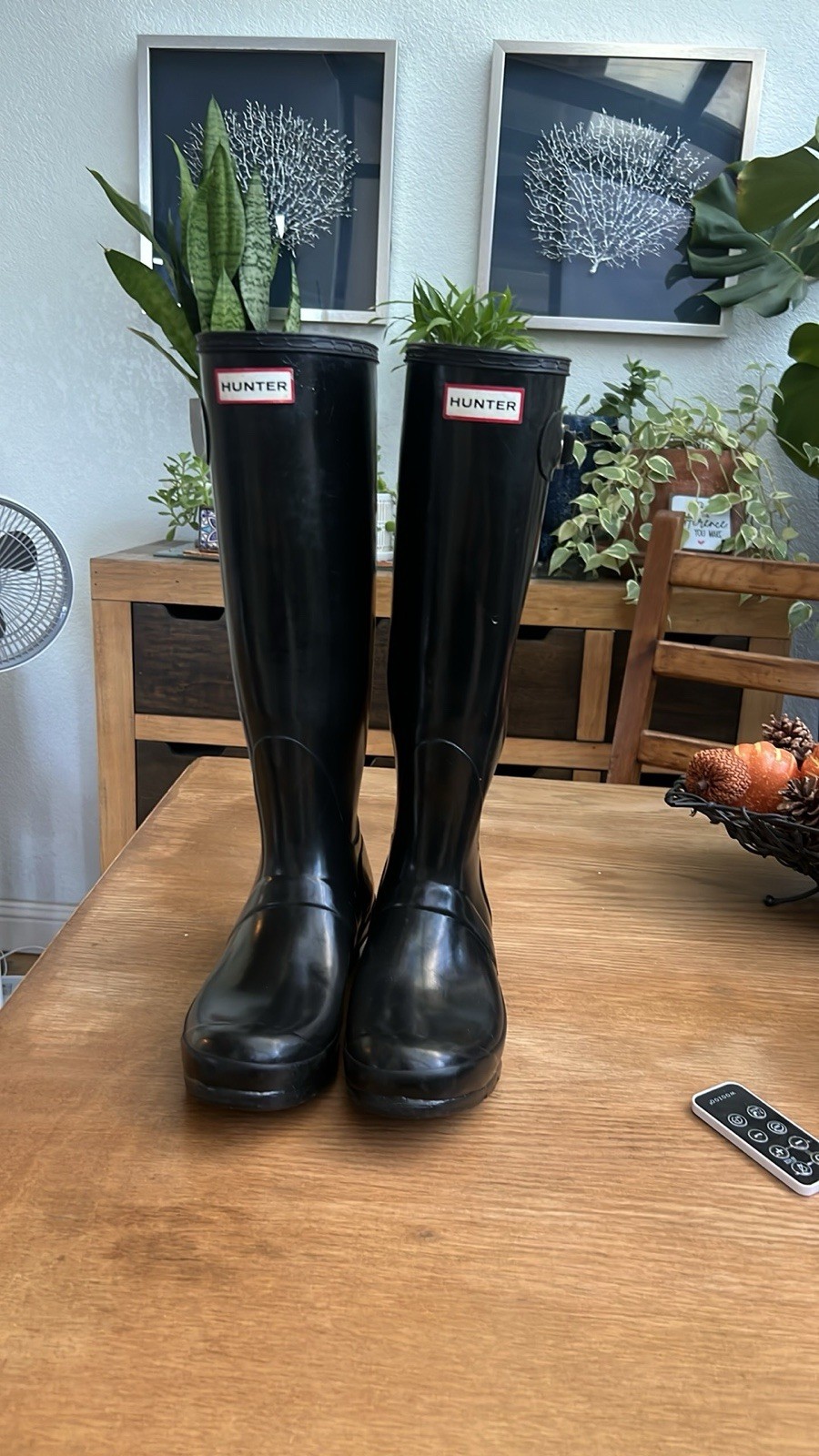 Hunter Black Original Tall Gloss Rain Boots Women’s US Size 8 Hunter Black Original Tall Gloss Rain Boots Women’s US Size 8