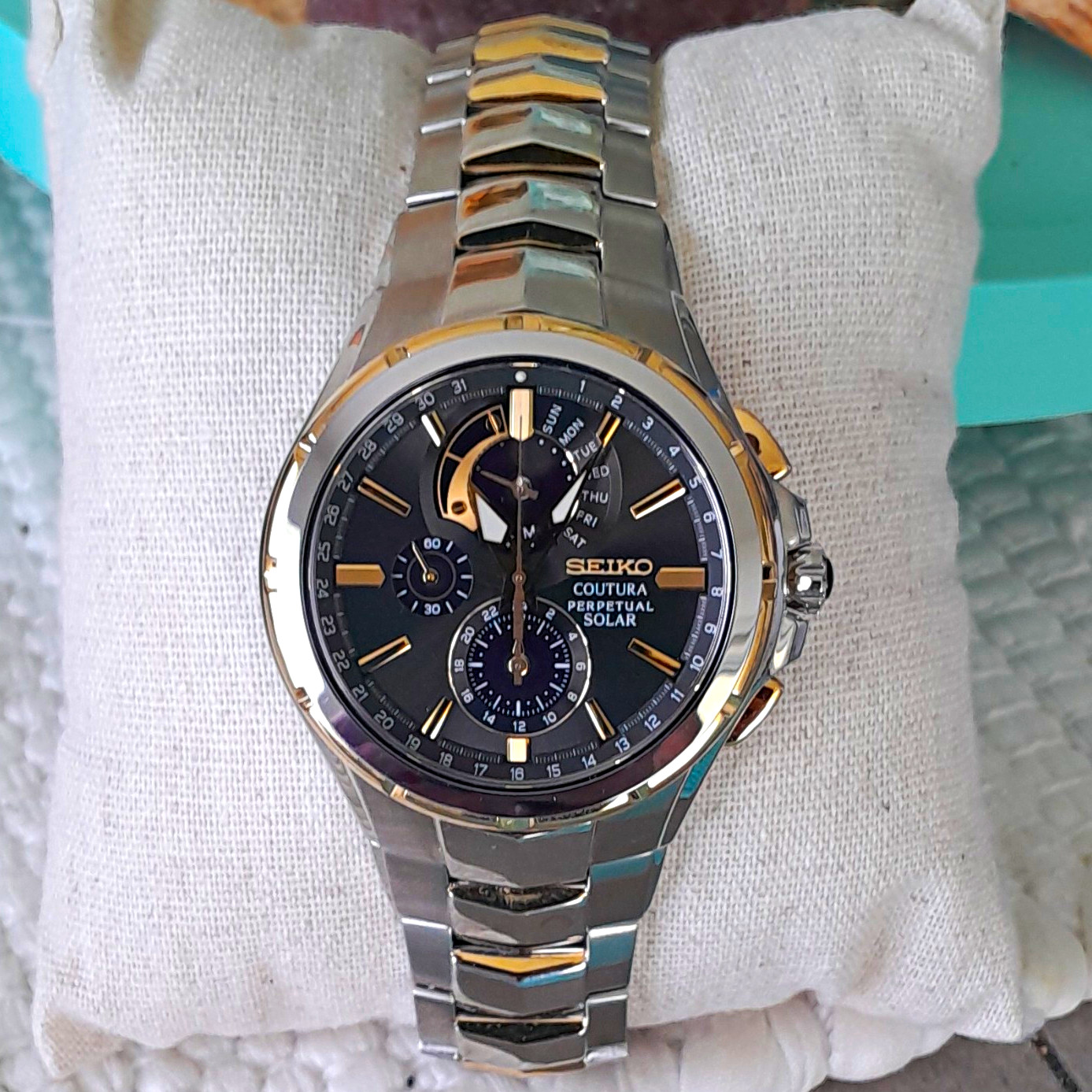 Seiko Coutura Perpetual Solar Perpetual Calendar Black Dial Two-Tone Bracelet Seiko Coutura Perpetual Solar Perpetual Calendar Black Dial Two-Tone Bracelet