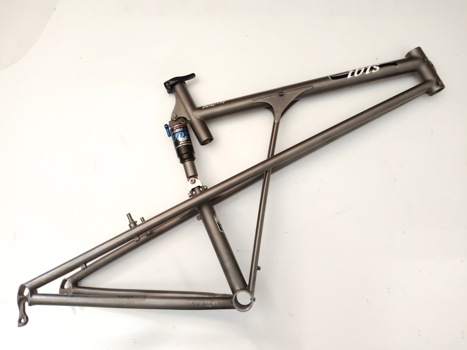 Vintage Ibis Bow-Ti Medium frameset 🇺🇸 26er - Excellent Used Condition 