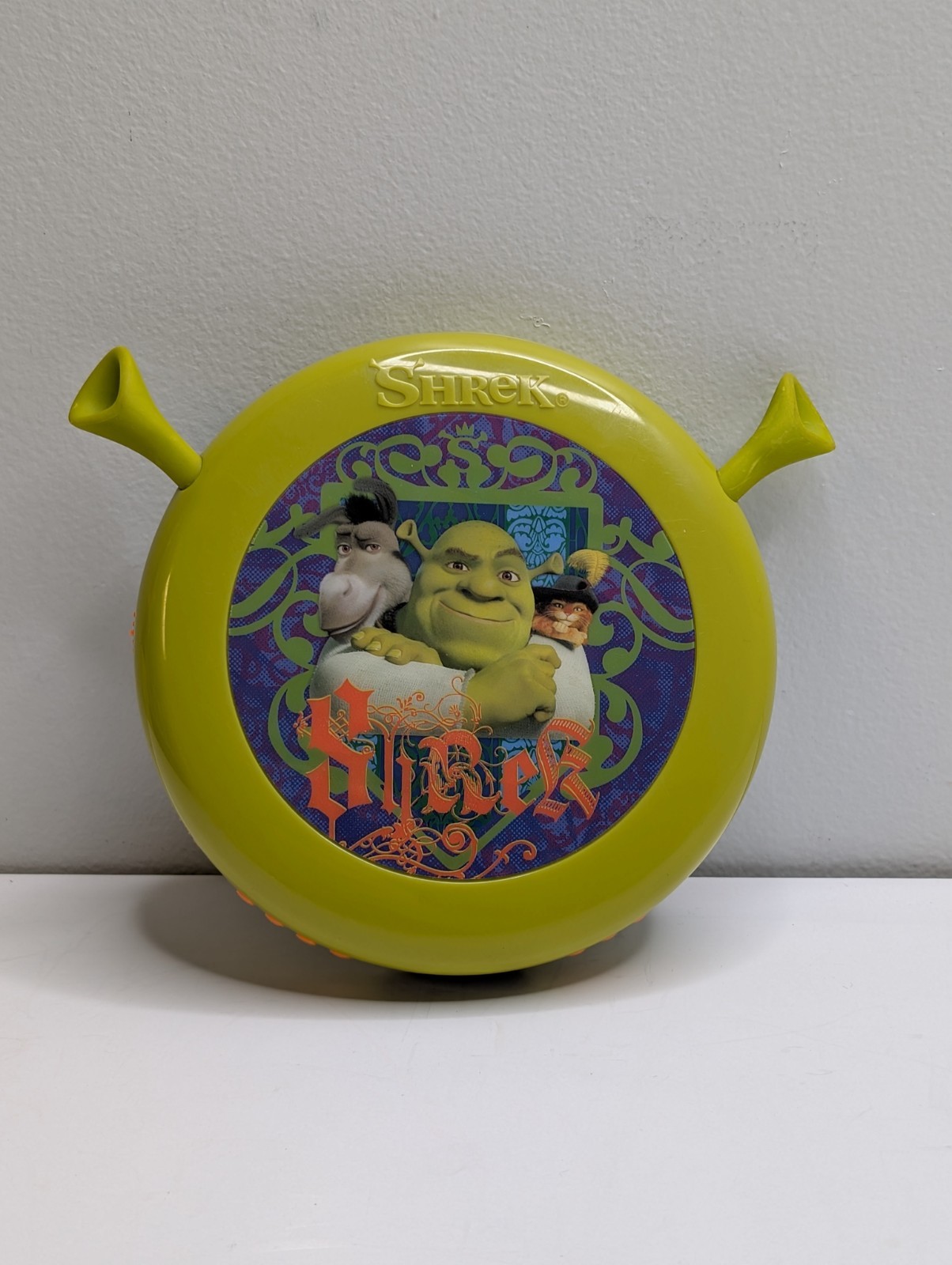 DreamWorks  Shrek Promo CD Player with Ears  Round Plastic  Used  Rare H G2U