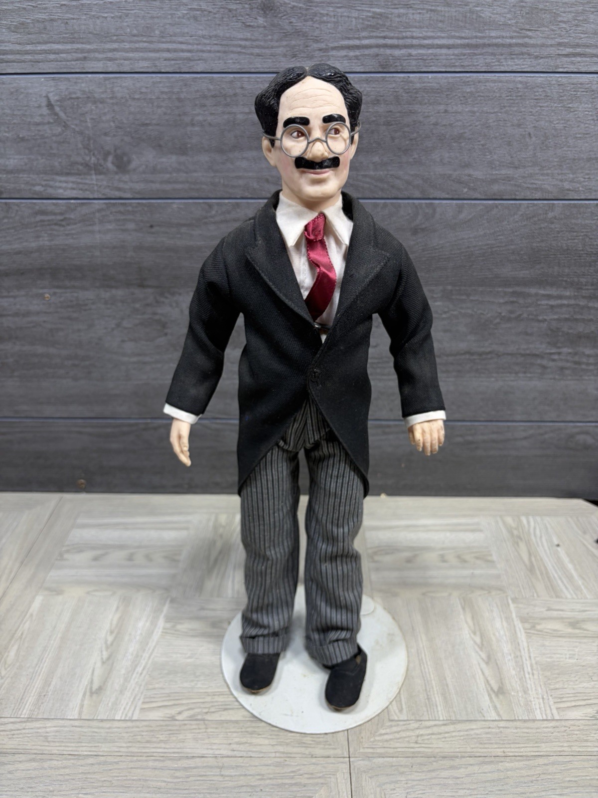 VTG  1983 Effanbee Groucho Marx 16.5\