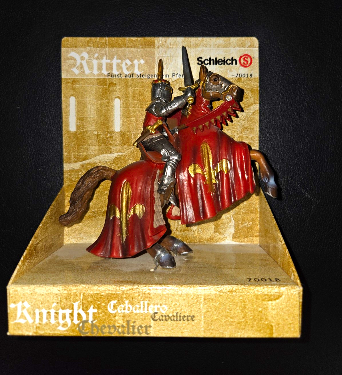 Schleich 70018 Prince on Reared Up Horse Knight Figurine Red Gold NIB Retired