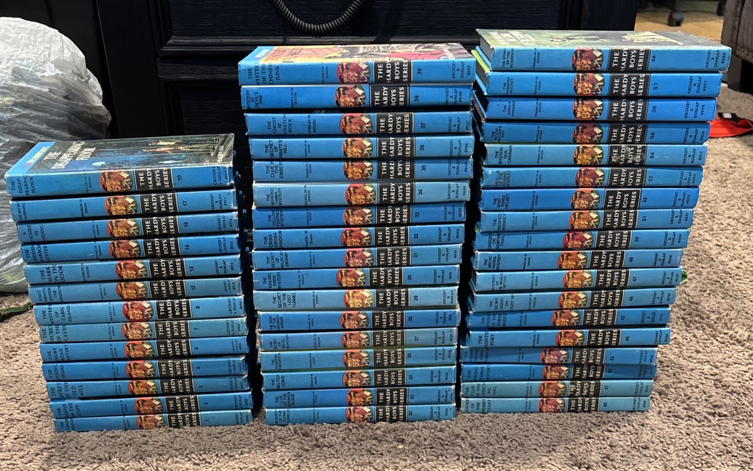 Vintage 1960s–1970s Hardy Boys Books Lot of 48 Grosset & Dunlap Blue Spine Vintage 1960s–1970s Hardy Boys Books Lot of 48 Grosset & Dunlap Blue Spine