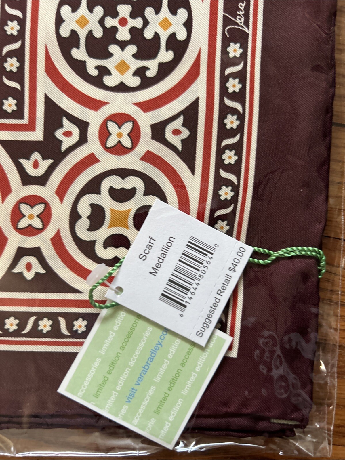 Vera Bradley 100% Silk Scarf  Medallion pattern  27\