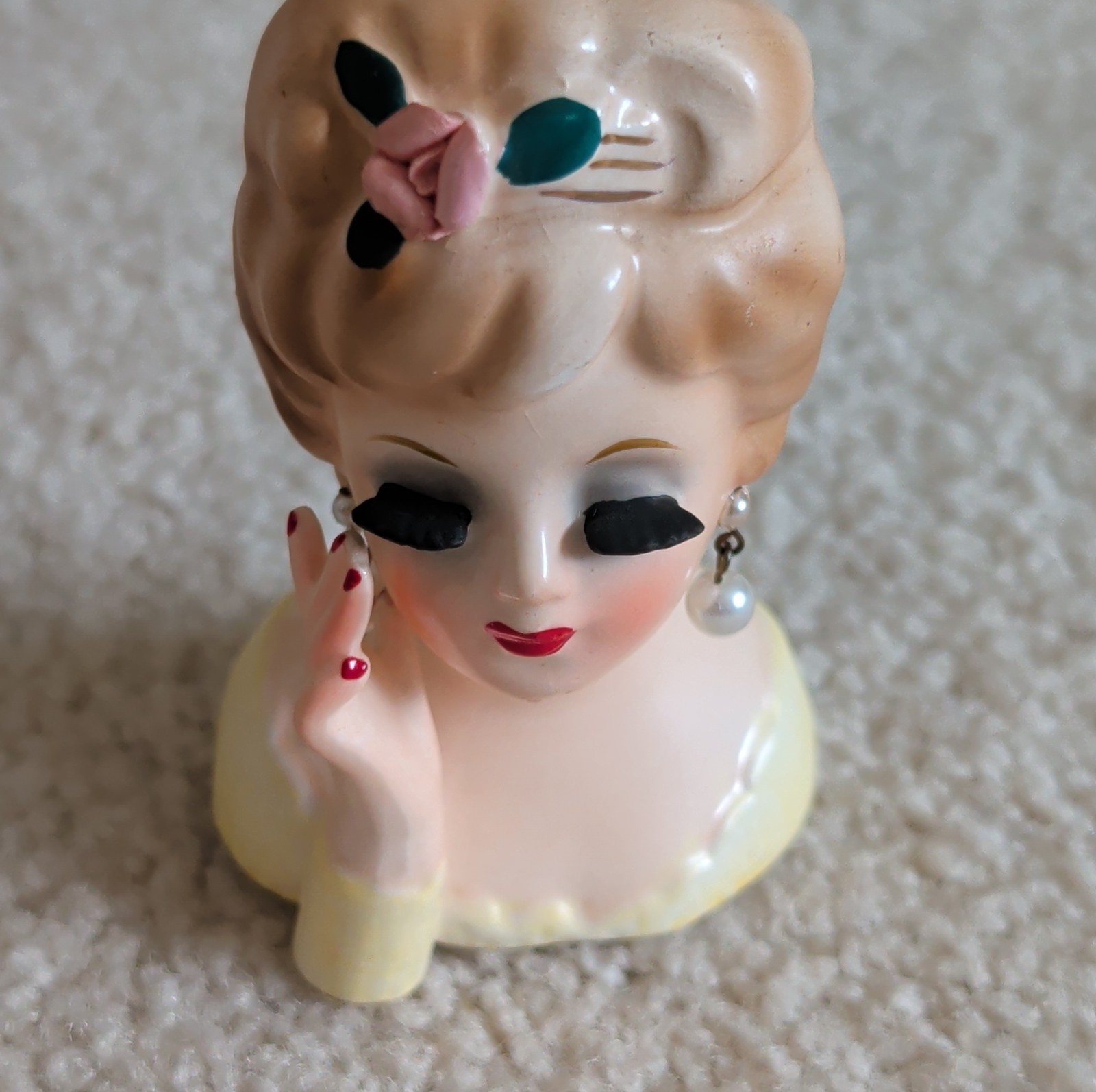 Vintage INARCO Lady Head Vase E-480 1963 Pearl Earrings Hand Face Mini Japan * Vintage INARCO Lady Head Vase E-480 1963 Pearl Earrings Hand Face Mini Japan *