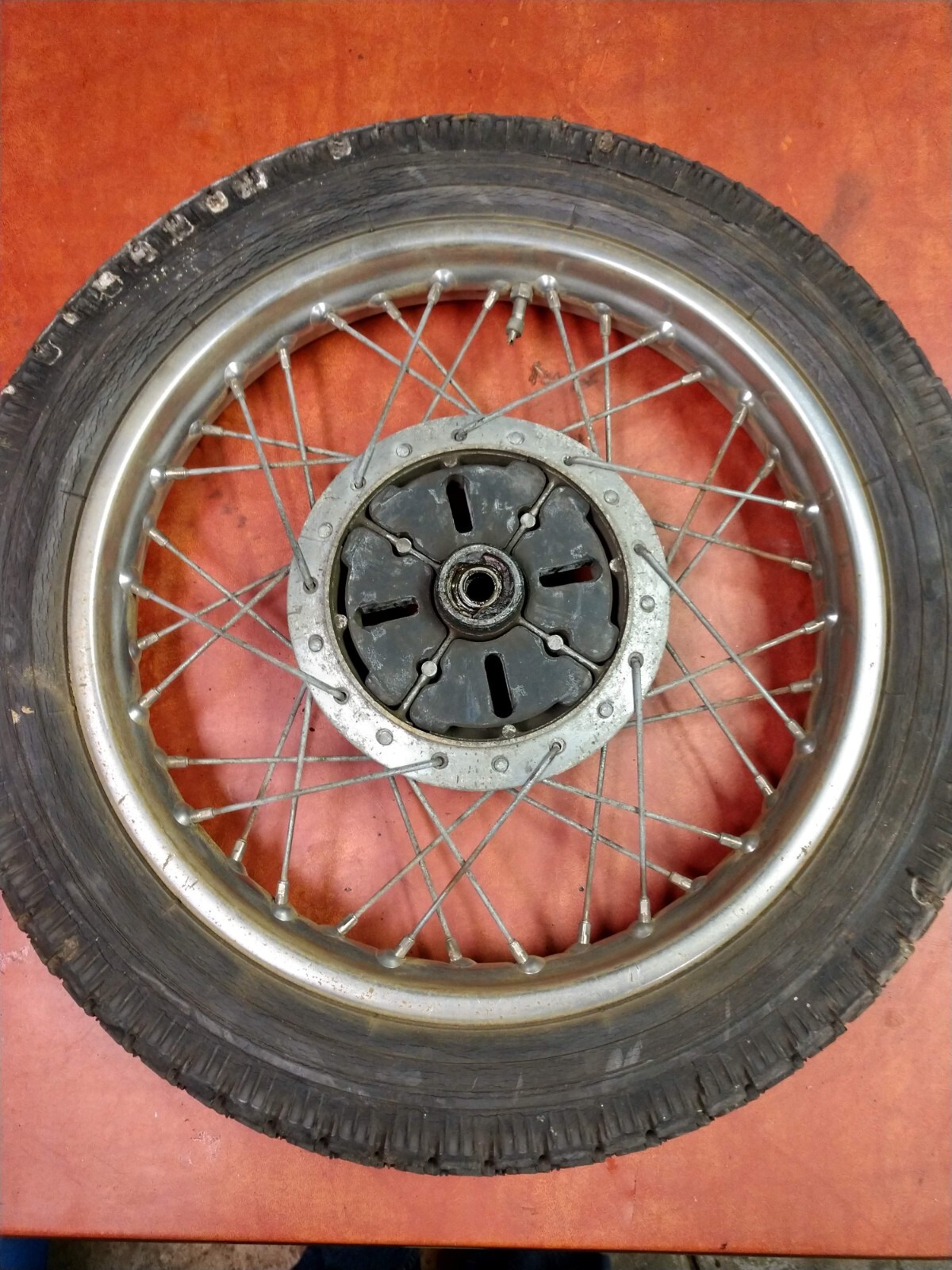 1963-1966 Honda CA95 150 Benly Baby Dream Rear Wheel, Hub 1964 1965 1963-1966 Honda CA95 150 Benly Baby Dream Rear Wheel, Hub 1964 1965