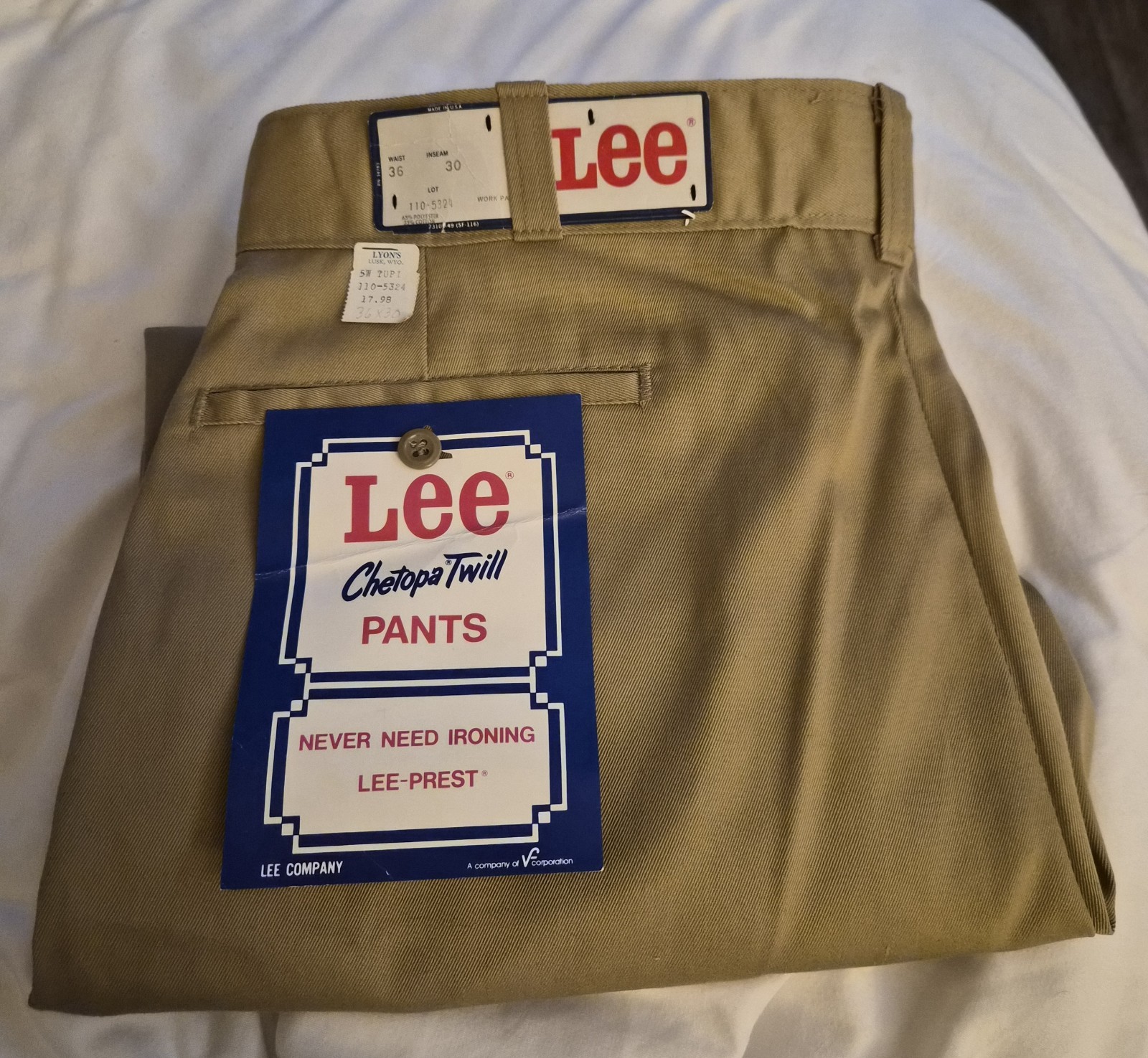 Vintage NOS Lee Chetopa Twill Work Pants USA Made 36x30 Kahki Vintage NOS Lee Chetopa Twill Work Pants USA Made 36x30 Kahki