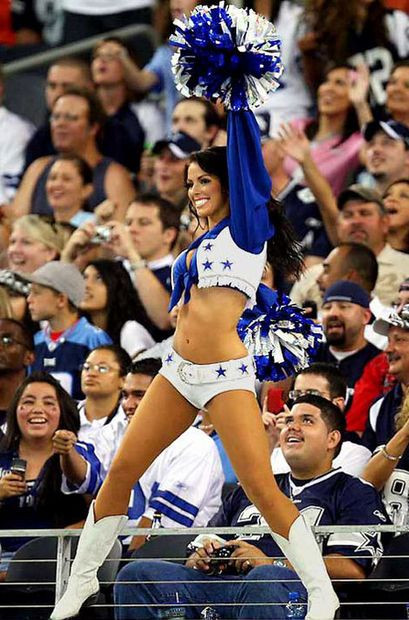 2 COWBOYS VS. BUCCANEERS TICKETS  4TH ROW FROM RAIL