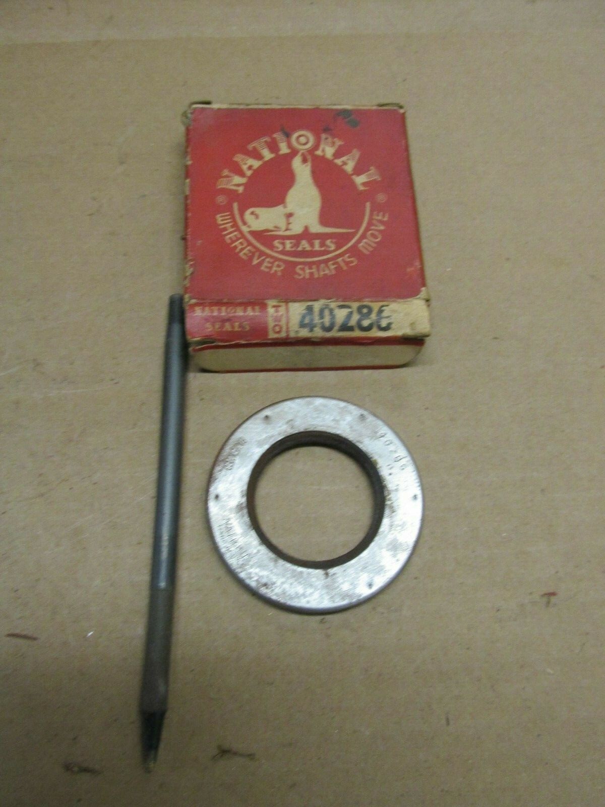  1937 -42 BUICK NATIONAL AXLE OIL SEAL 40286