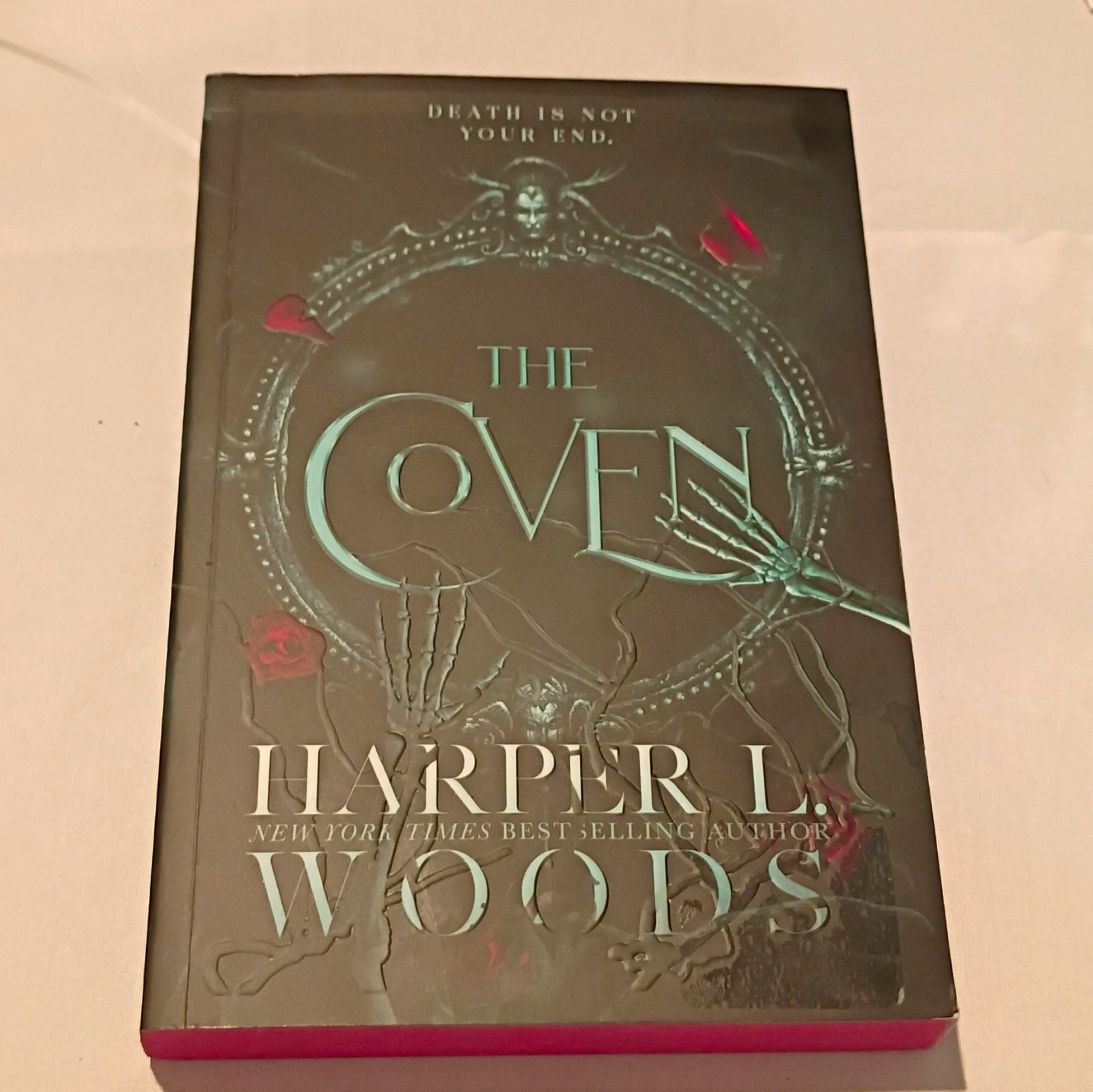 The Coven (Coven of Bones) by Harper L. Woods 2025 TPB English Romance