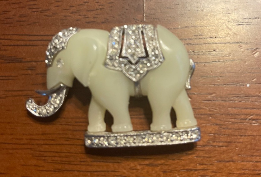 Hattie Carnegie Elephant Brooch Lucite Rhinestone UV Reactive Vintage Rare