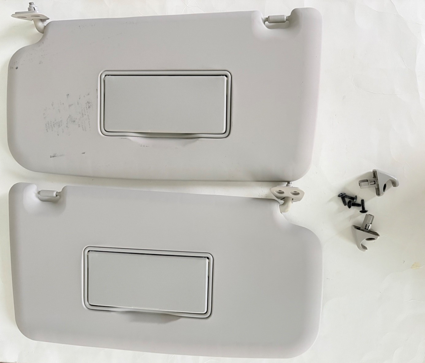 2009-2014 Nissan Cube Set Pair SUN VISOR Gray Vinyl SUNVISOR w/ visor clip OEM
