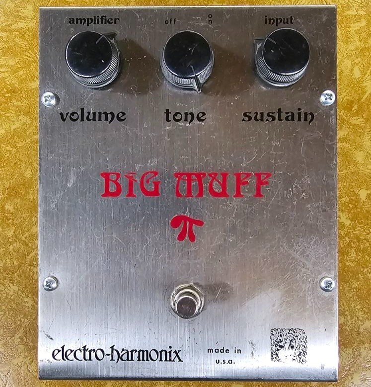Vintage Electro-Harmonix Big Muff Pi V2 Ram\'s Head, circa 1973/74 Vintage Electro-Harmonix Big Muff Pi V2 Ram\'s Head, circa 1973/74