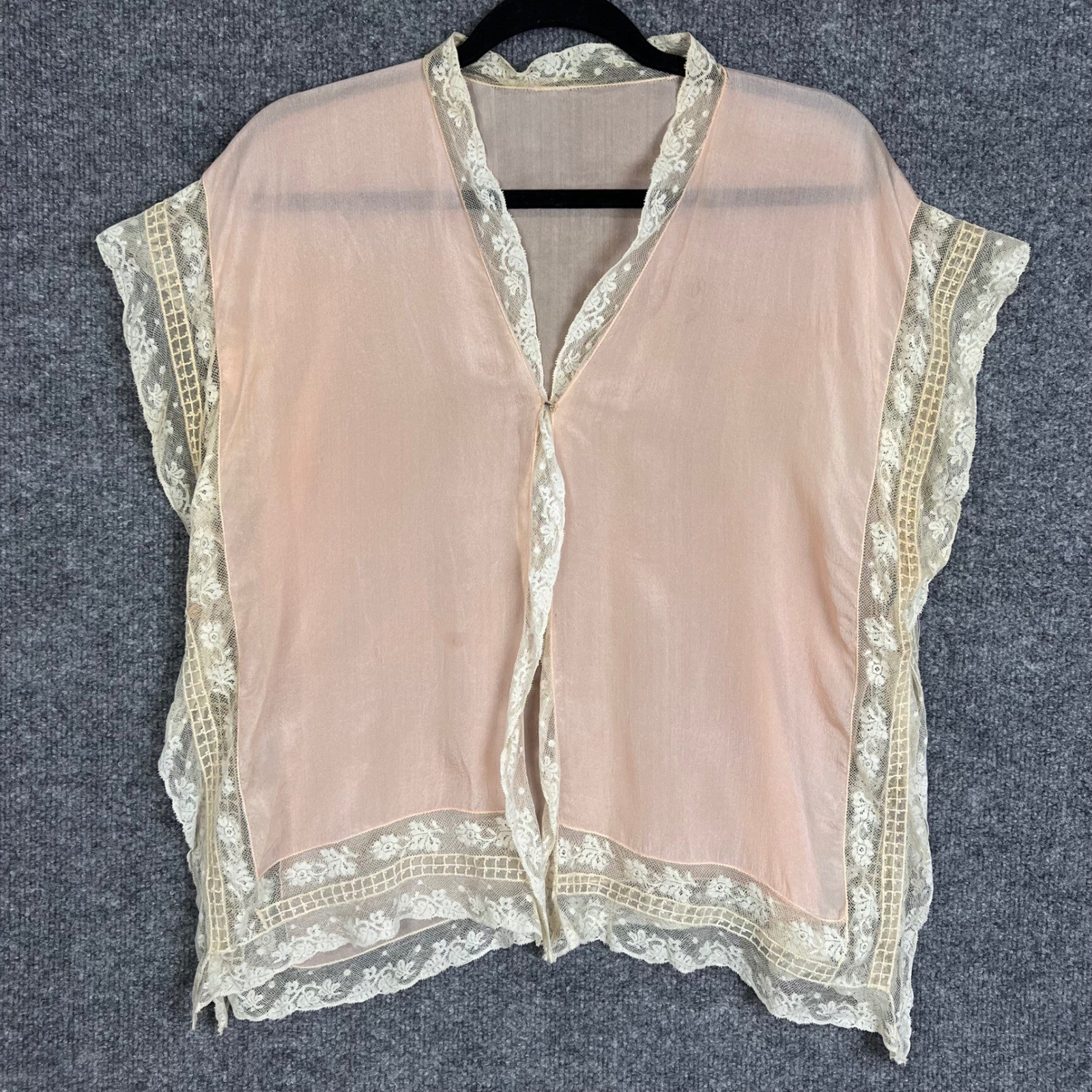 Vintage 1920s 30s Jacket  Pink Good Vintage Lace Trim Sheer Silk Chiffon