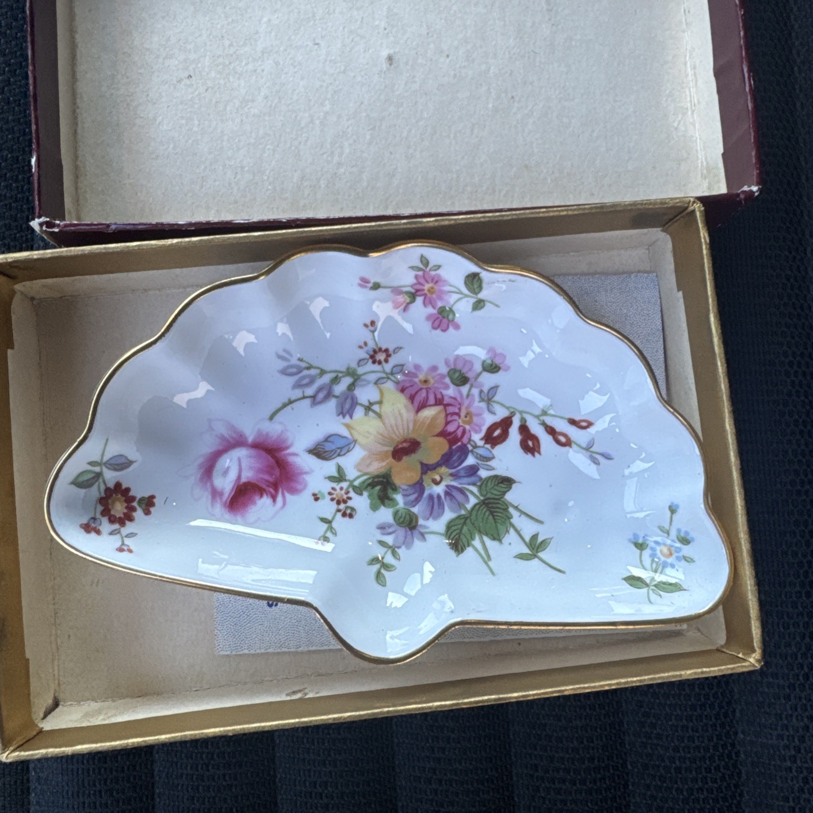 Vintage Royal Crown Derby English Bone China Derby Posies Trinket Dish Fan Shape Vintage Royal Crown Derby English Bone China Derby Posies Trinket Dish Fan Shape
