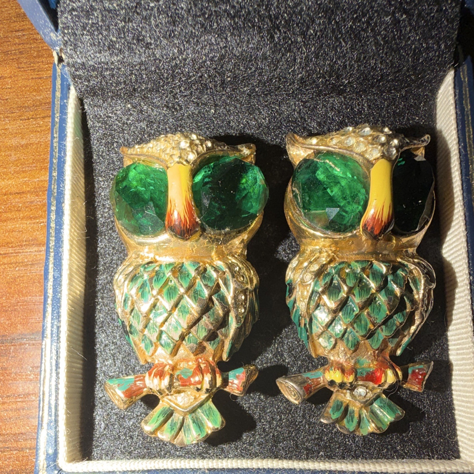 Coro Craft Emerald and Pve Enamel “Hoots” Brooch’s