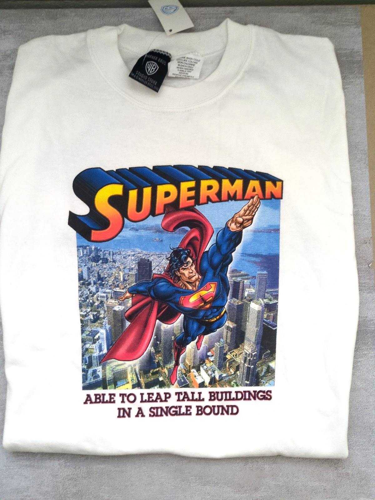 Rare Vintage 1998 Warner Bros Superman T-shirt Men\'s Size S/M