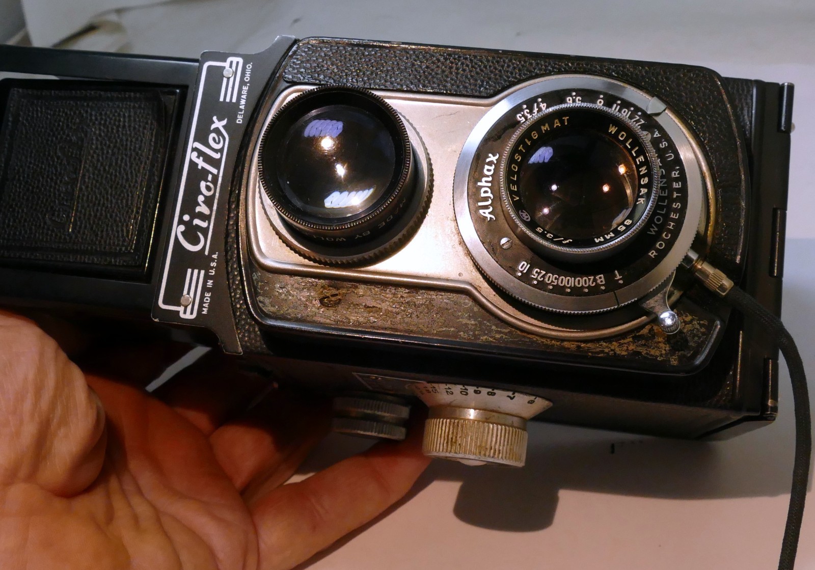 Ciro-Flex Ciroflex 120 film 6x6cm TLR camera w/ Wollensak 85mm f3.5 Lens Ciro-Flex Ciroflex 120 film 6x6cm TLR camera w/ Wollensak 85mm f3.5 Lens