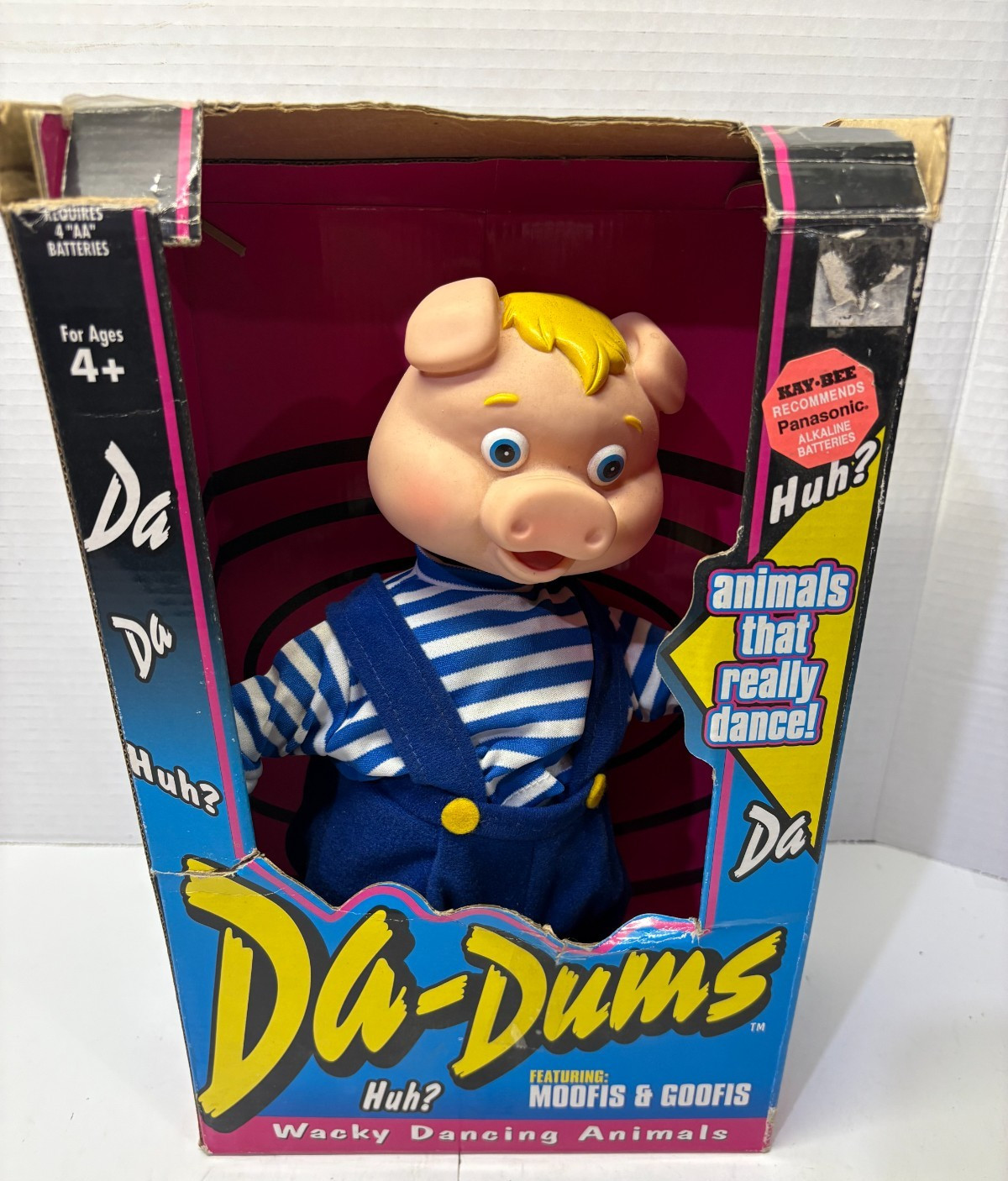 Vintage 1995 Trendmasters Da-Dums Wacky Dancing Animals Goofis Pig Figure Toy