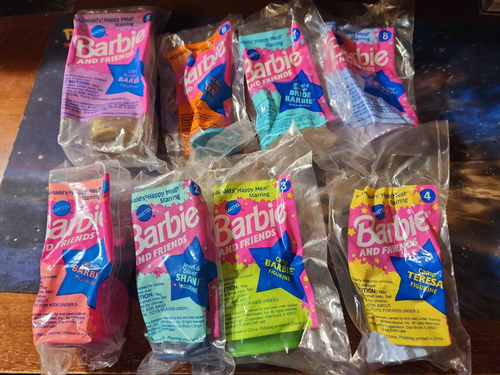 VINTAGE 1994 McDonald\'s Happy Meal Toys BARBIE - Complete Set Of 8 Sealed VINTAGE 1994 McDonald\'s Happy Meal Toys BARBIE - Complete Set Of 8 Sealed
