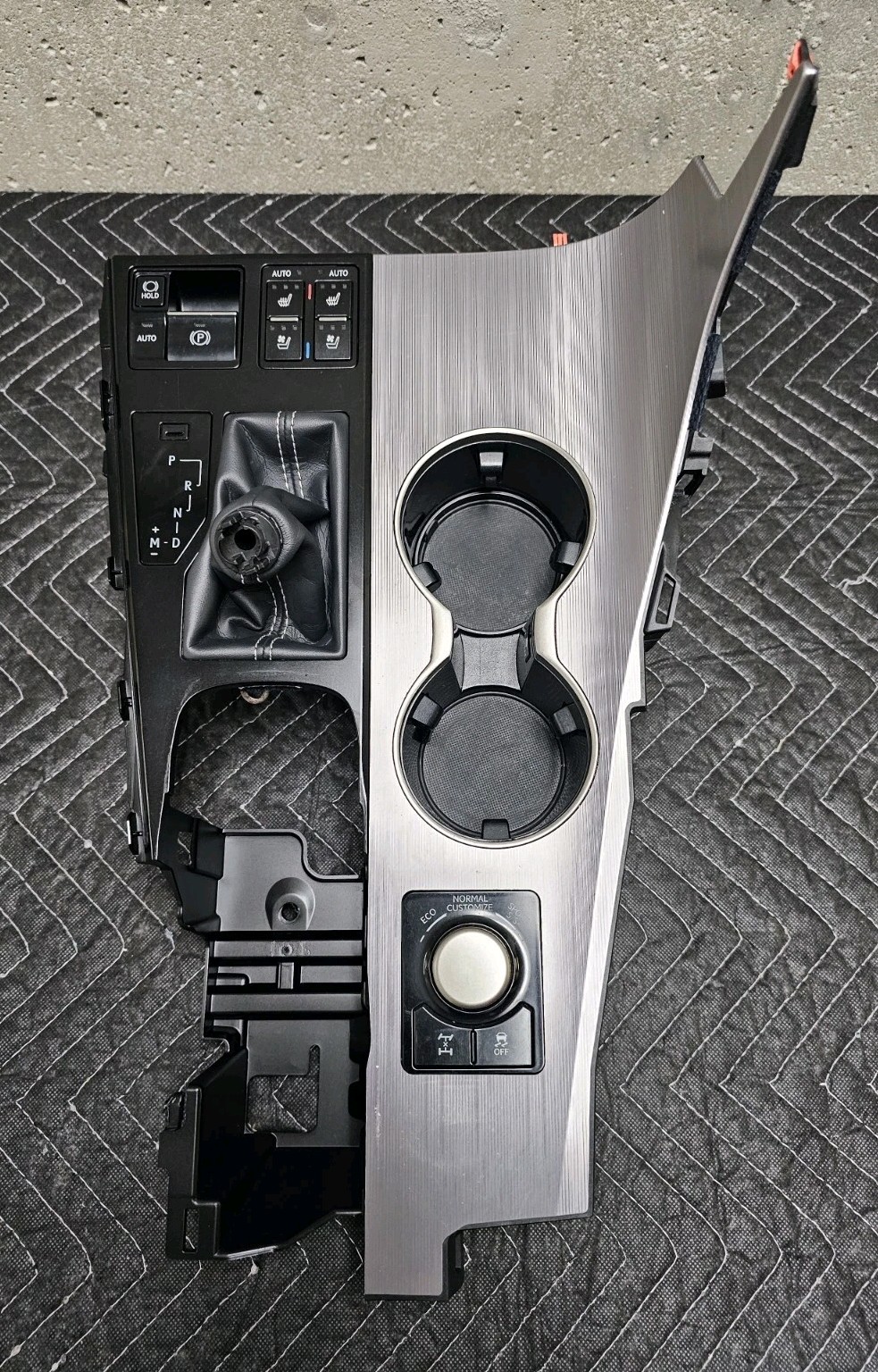 2016-20 Lexus RX350 RX450h F Sport Genuine Center Console Cupholder Shifter