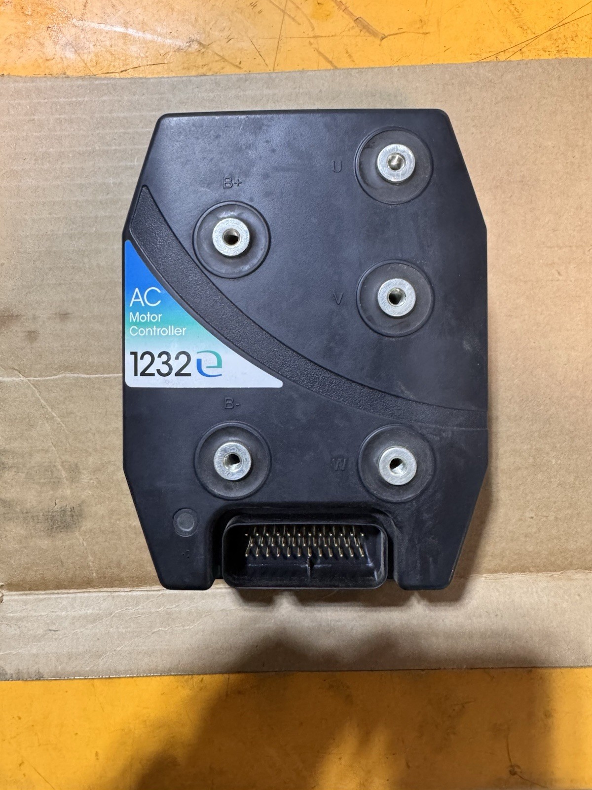 TOYOTA OEM MOTOR - CONTROLLER 00590-54680-71 (GOOD USED) 1217319 TOYOTA OEM MOTOR - CONTROLLER 00590-54680-71 (GOOD USED) 1217319