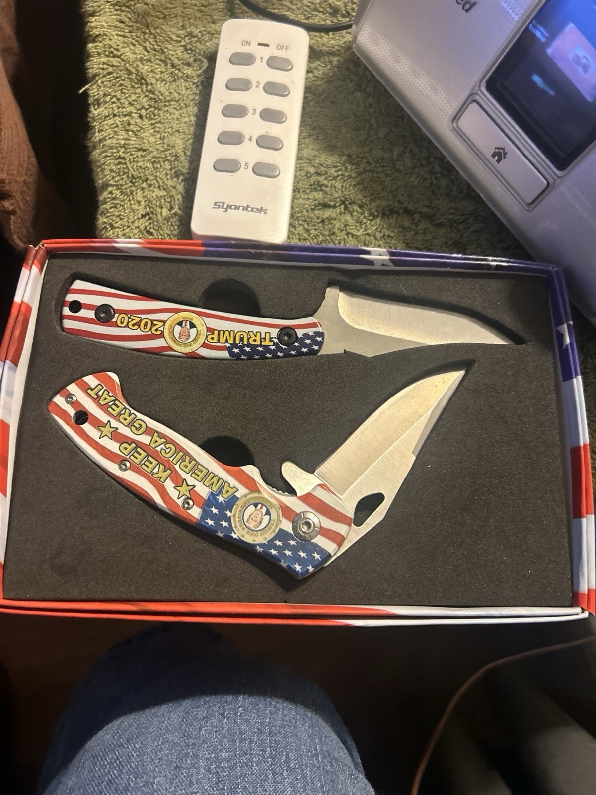 2020 Trump Keep America Great 2  Piece Knife Set